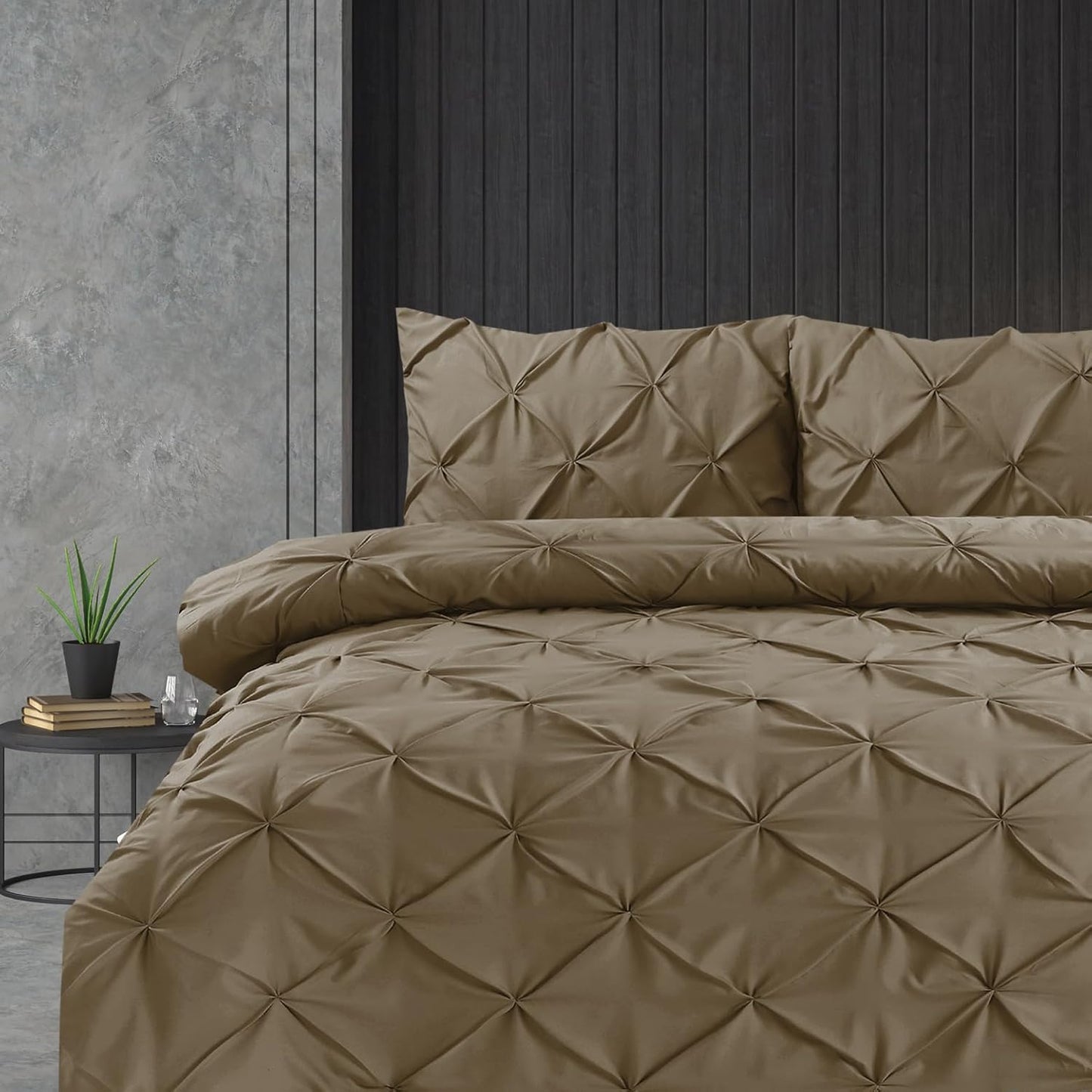 Pintuck Duvet Cover Set Pinch Pleat Soft Microfiber Quilt Cover - 3Pcs